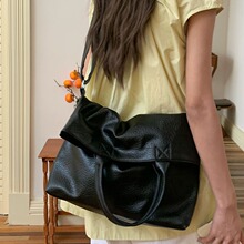 �������д���������Ů2025�ļ��¿�s���ذ��r�Іμ�б���۶���