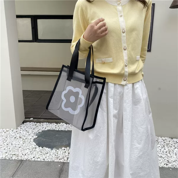 Temperament Chanel Style Large Capacity Wash Bag Wet and Dry Collar Cosmetic Bag Shower Bag Travel Grocery Bag