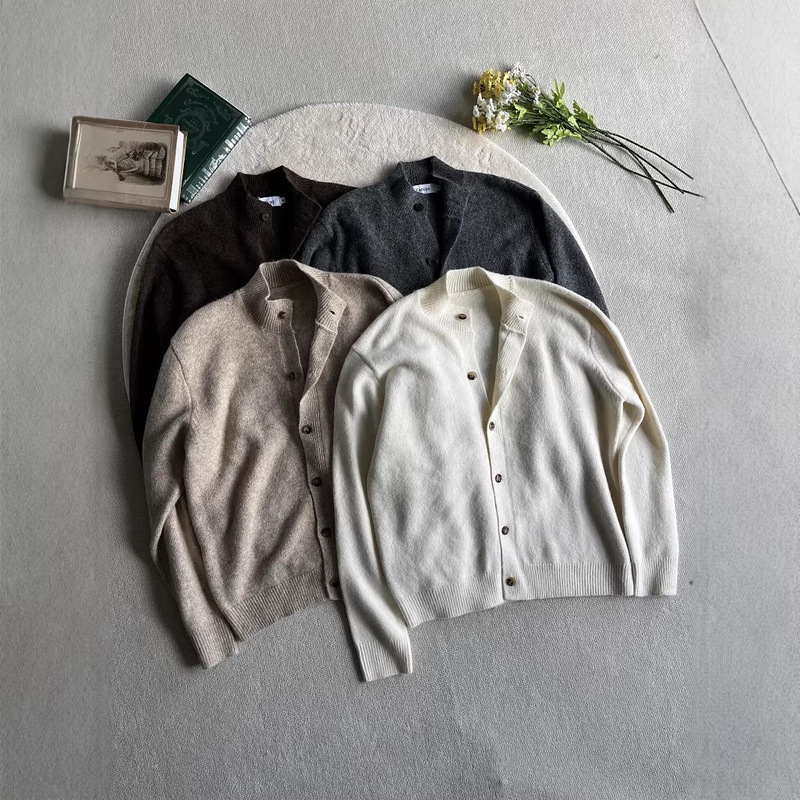 Autumn and Winter Floral Yarn Half-High Collar Sweater for Men and Women, National Trend Cardigan, Old Money Brown Gray Versatile Cleanfit Top