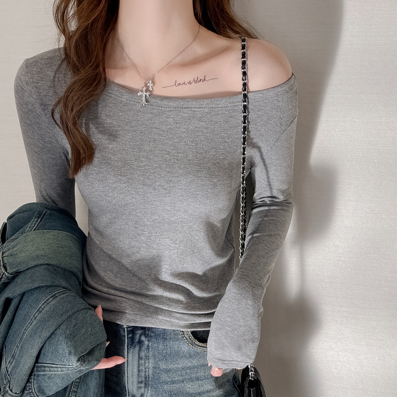 밝은 회색