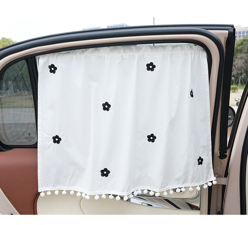 Car sunshade cotton embroidered bear car side window heat insulation sunshade creative telescopic car sunshade