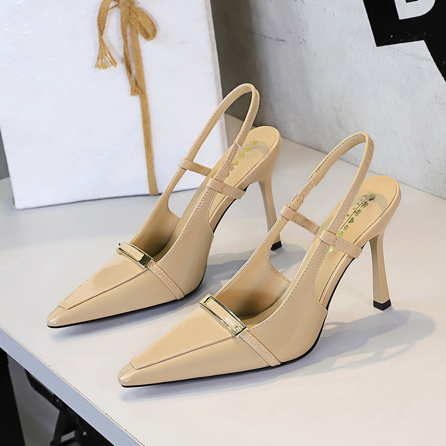 2629-2 European And American Style Sexy Pointed Toe Stiletto Super High Heels Single Shoes Patent Leather Metal Buckle_vogvips.com