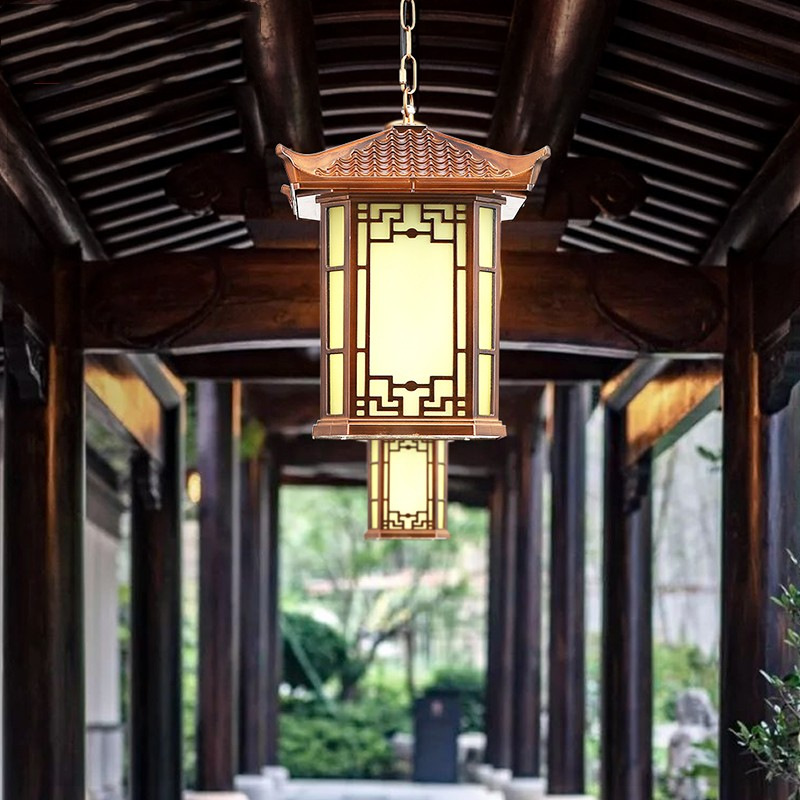 Ceiling lamp solar-powered