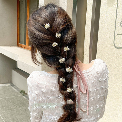Transparent small number claw hairpin with elegant floral bangs, cute mini side bang hairpin, exquisite hair accessories wholesale