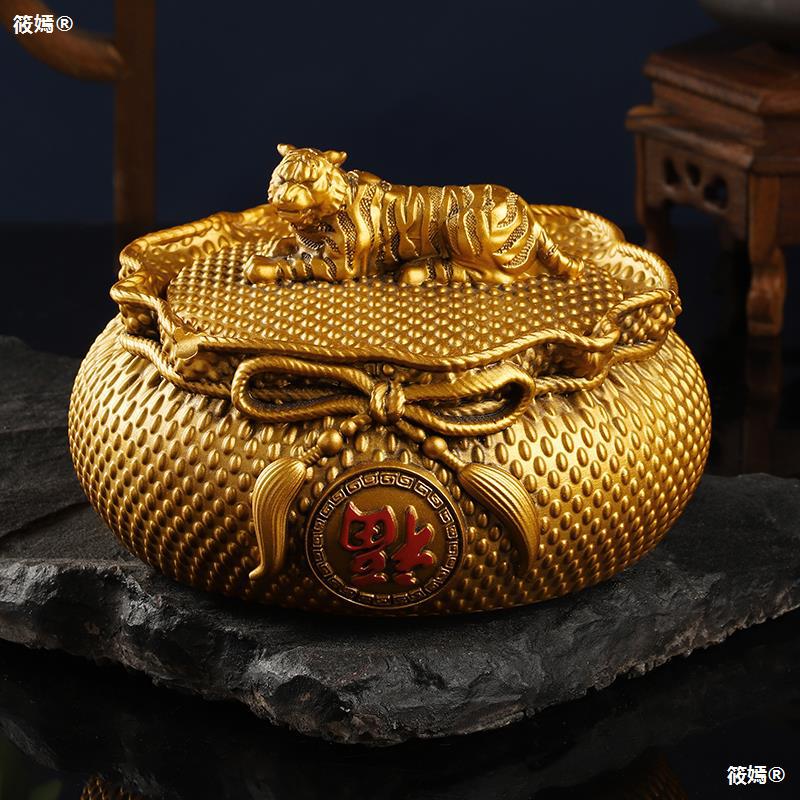 originality ashtray household a living room Office Smoke Light extravagance Covered Ashtray tiger Decoration ornament