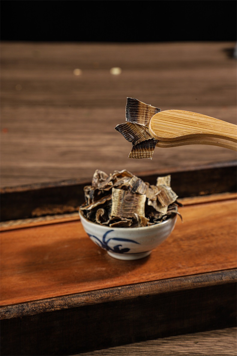 Dried Earthworm Di Long Whole and Sliced Guang Di Long Traditional Chinese Herb 500g quality and texture