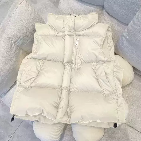 White vest with zipper