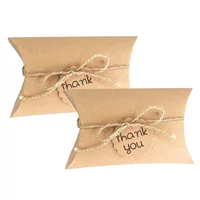 50pcs крафт-бумага подушка конфеты коробка свадебная подарочная коробка коричневое сердце в форме пустых этикеток для вечеринок декоративная пенька