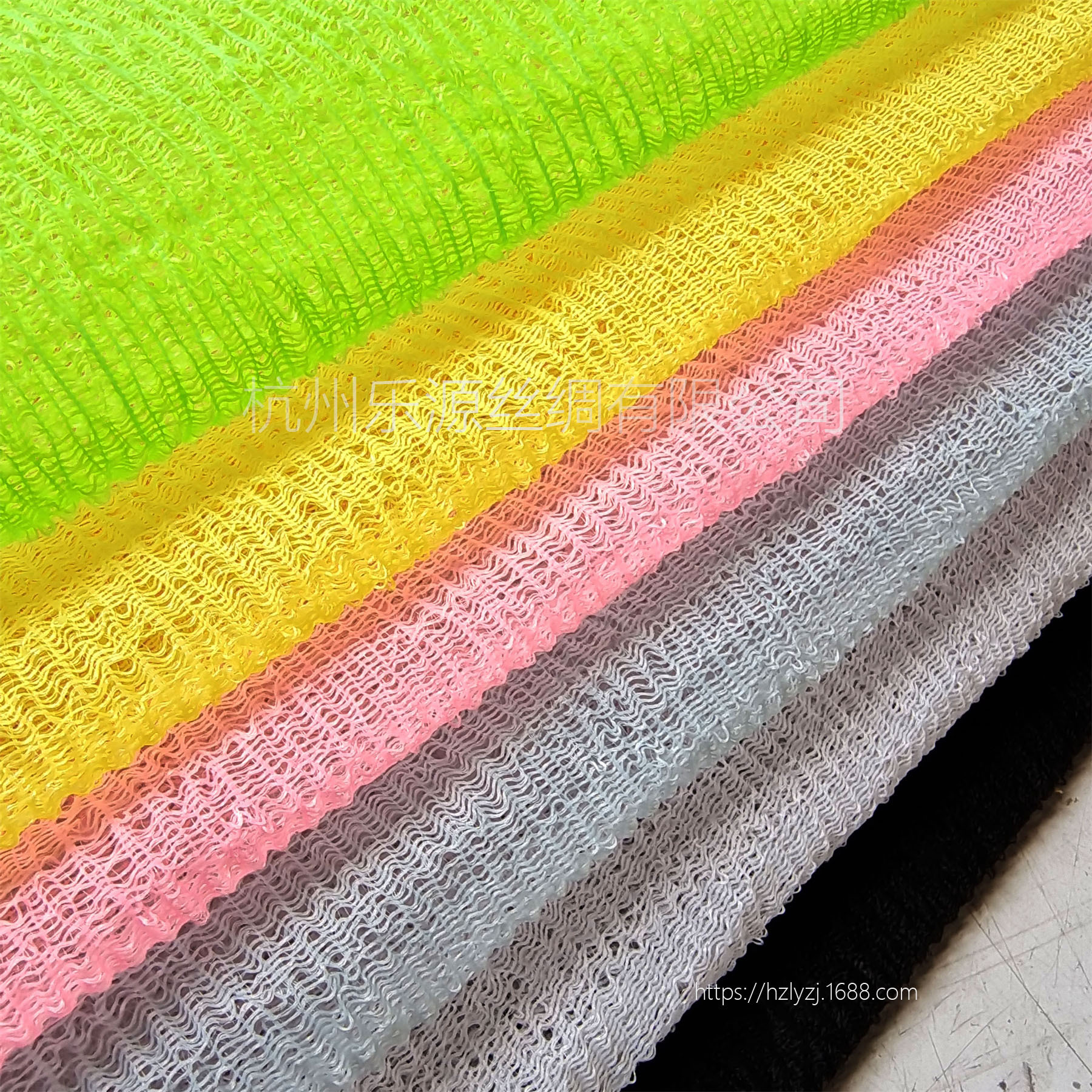 厂家直销100%尼龙素色澡巾面料日本磨砂洗澡巾搓背巾面料出口品质