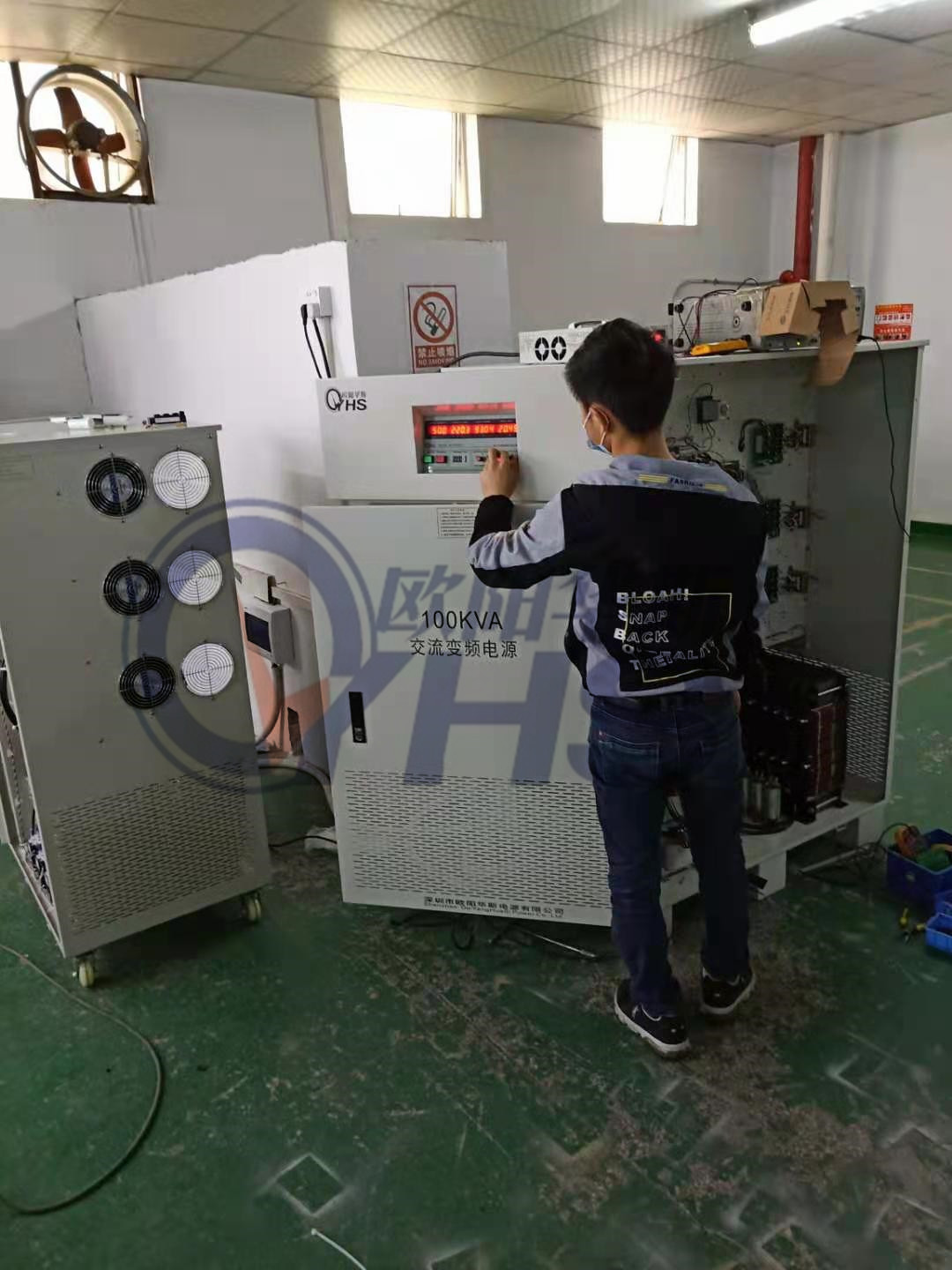 ����100KVA��Ƶ��Դ��������������480V/60HZ�����380V/50HZ