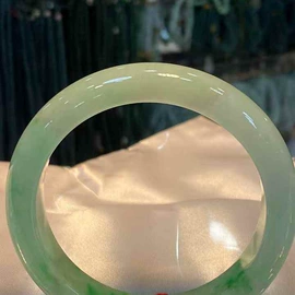 翡翠项饰;翡翠手饰;天然珍珠项饰