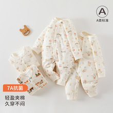50克薄棉婴儿连体衣A类保暖夹棉秋冬宝宝哈衣新生儿衣服爬服睡衣