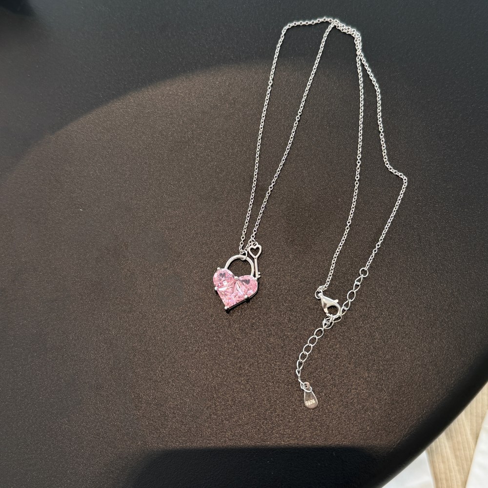 2g Weight 925 Sterling Silver Pendant Material Zircon Inlay Material Pendant Necklace Classification 925 sterling silver Chain Material cable chain Chain Type Holiday, Daily Occasion 925 Sterling Silver Material Heart Shape Pattern 2025 Spring and Summer Season Women's Gender Plating Design Elegant, Simple Style Style 925 Sterling Silver Zircon Cable Chain Plating Heart Shape Pendant Necklace 18