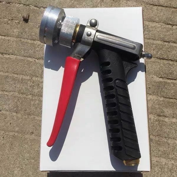 台湾喷枪 农用机动喷雾器 高压打药手枪果树喷雾消毒水枪