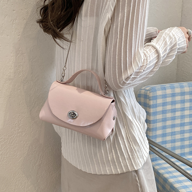 Bolsa de moda coreana para mujeres 2026 nuevo retro sensación cotidiana de viaje bolso portátil de diseño bolso casual image 4