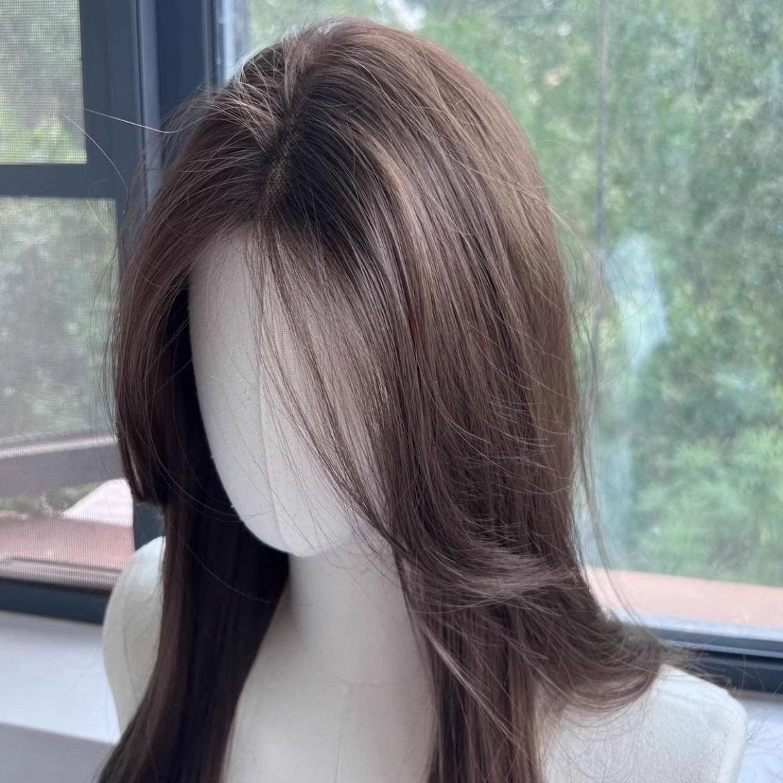Connie blonde frontparyk til kvinder - cool brun, store bølgede krøller, langt hår, elegant alsidig cosplay