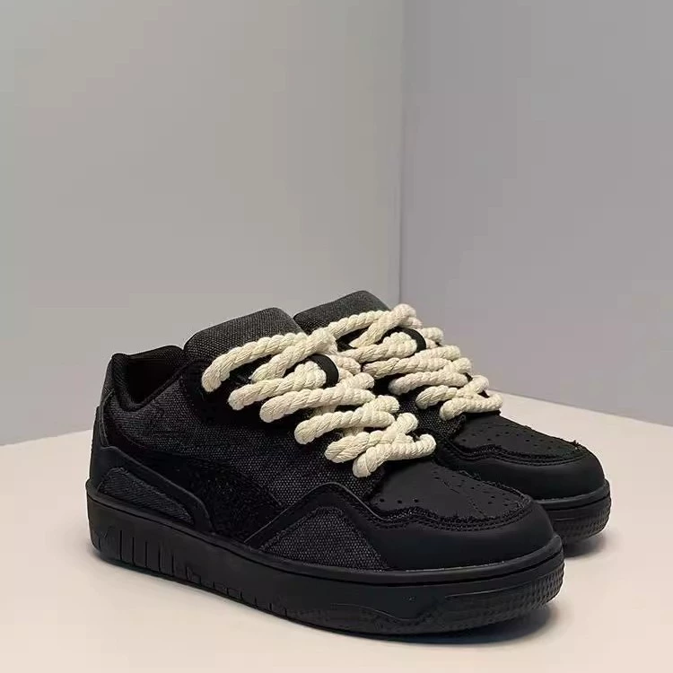 Невидимая повышая мужская обувь осень новая дышащая повседневная обувь чистая черная толстая подошва тенденция комфорта универсальная мужская обувь