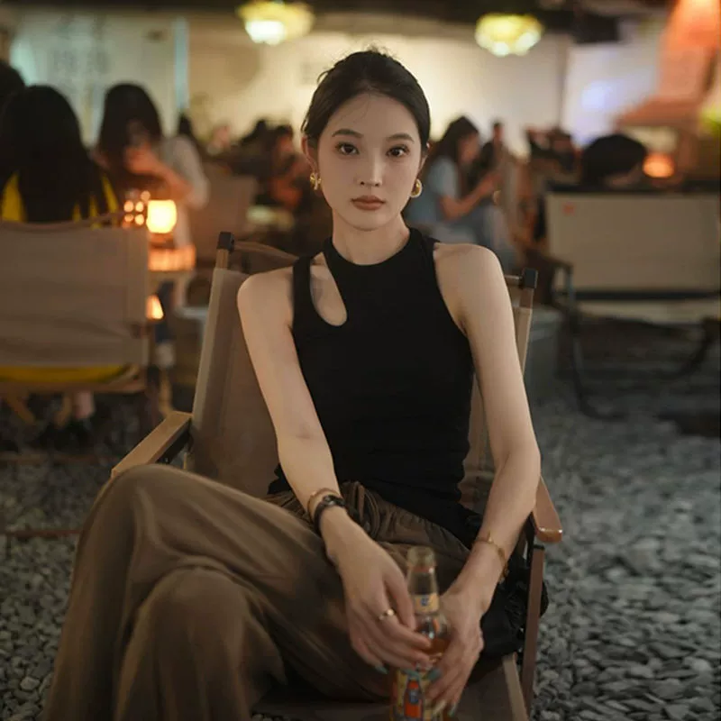 Женская плечевая камзол с нагрудной подкладкой, интегрированная верхняя одежда, красивая задняя приталенная Нижняя внутренняя одежда, сладкий прохладный европейский и американский Топ с воротником