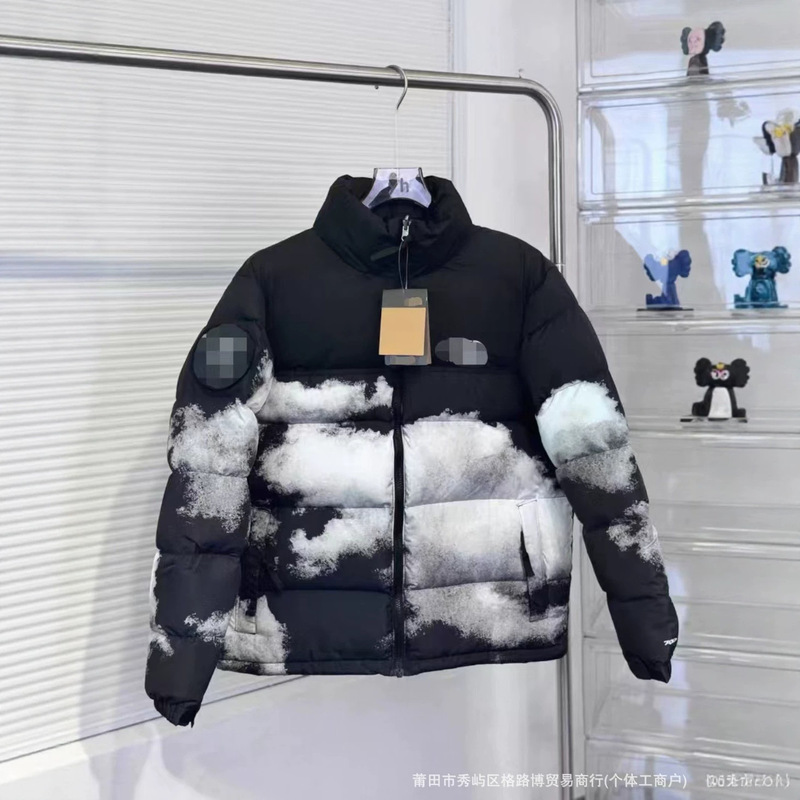 Cross-border 1992 North Face down jacket with cloud print, 30th anniversary commemorative model, unisex puffer jacket, foreign trade model Cross-border 1992 North Face down jacket with cloud print, 30th anniversary commemorative model, unisex puffer jacket, foreign trade model