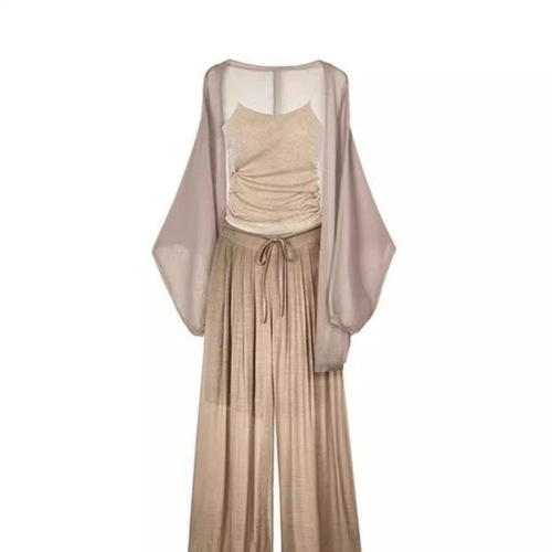 Stylish and Versatile Loose Fit Long-Sleeve Knit Sun Shirt for Women, with Mesh Overlay, Suitable for Layering