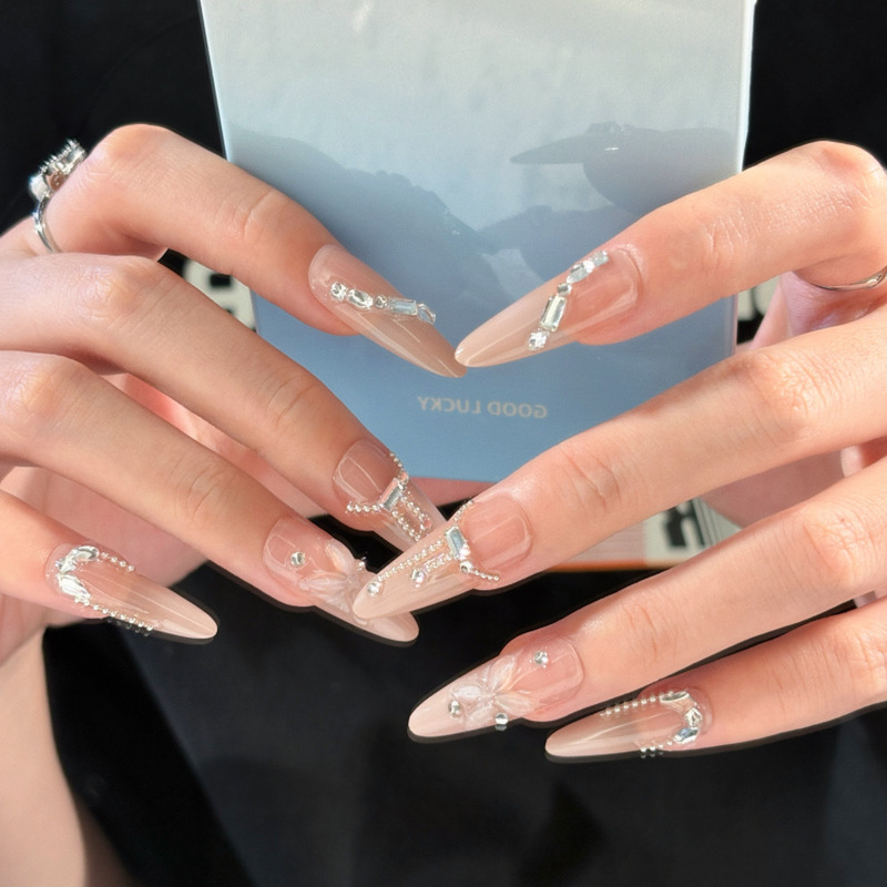 Handmade Light Luxury Niche Designer Three-Dimensional Ice Transparent Butterfly Dazzling Cool Princess Wearable Nail Stickers Finished Product