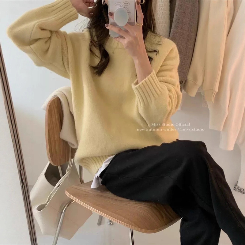 Original High Quality Enlarged and Thickeneded! Autumn and Winter Round Neck Leather Label Candy Color Pullover Sweater for Women Korean Loose Sweater