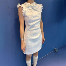 �F؛С�w����Ƭ�b������B��ȹ��ʽ������ȹ����