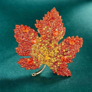 New Korean Fashion Diamond Maple Leaf Brooch Creative Elegant Trench Coat Clothing Pin Suit Jacket Sweater Accessories