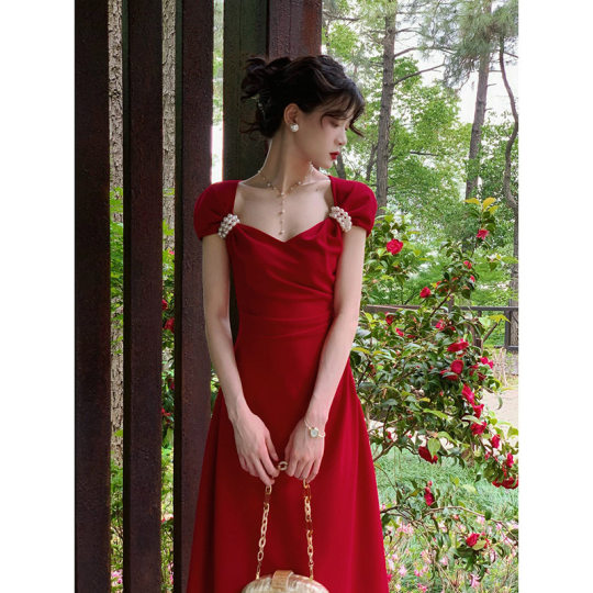 New style dress usual engagement dress dress red 2024 bride toast wedding summer high-class return door