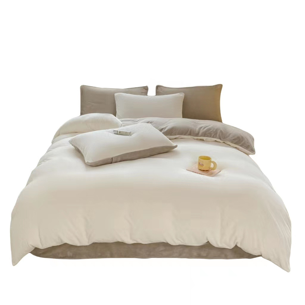 Cama de seda de leche con cuatro piezas de seda de coral gruesa doble edredón con sábanas de franela con tres piezas de invierno