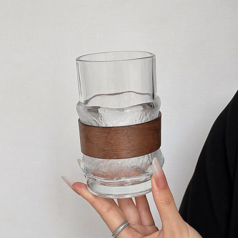 Inswind creativo de alto nivel anti-calor cubierta de bambú colgar tazas de hielo tazas de café de vidrio casero tazas de agua tazas de té tazas de bebida frías