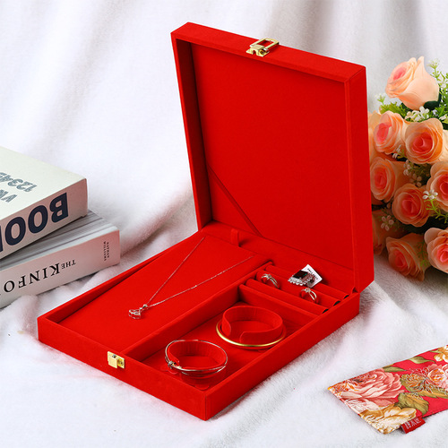 Factory Wholesale High-Quality Red Velvet Lucky Lock Five-Piece Set Bridal Wedding Engagement Jewelry Set Wedding Celebration Gift Box