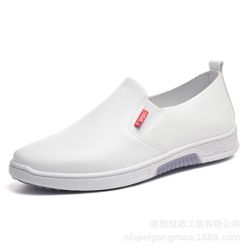 White casual shoes for men, soft sole, versatile, waterproof and slip-resistant, flat white medical doctor work shoes for men, comfortable
