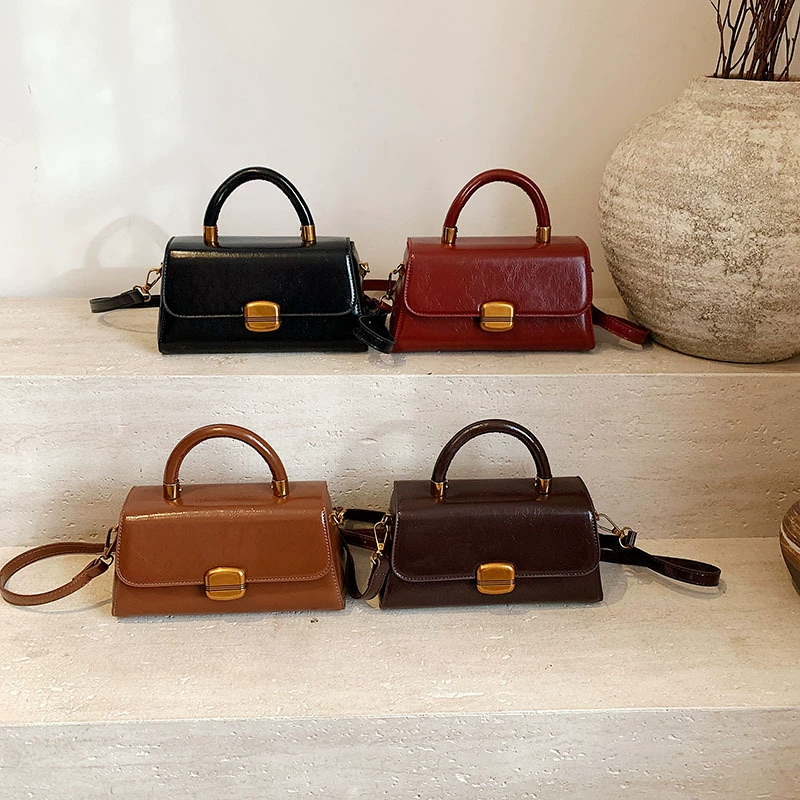 Shoulder bag, fashionable phone bag, high-end, trend of season