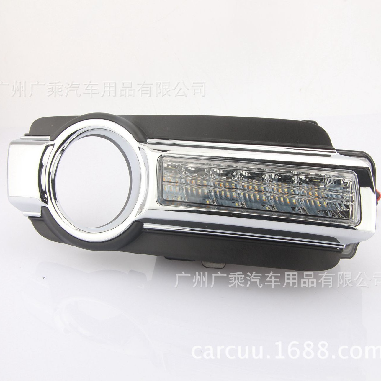 Aplicable a 15-18 Mitsubishi Pajero V93V97 Luz de marcha diurna LED Luz de niebla Luz de marcha diurna Pajero