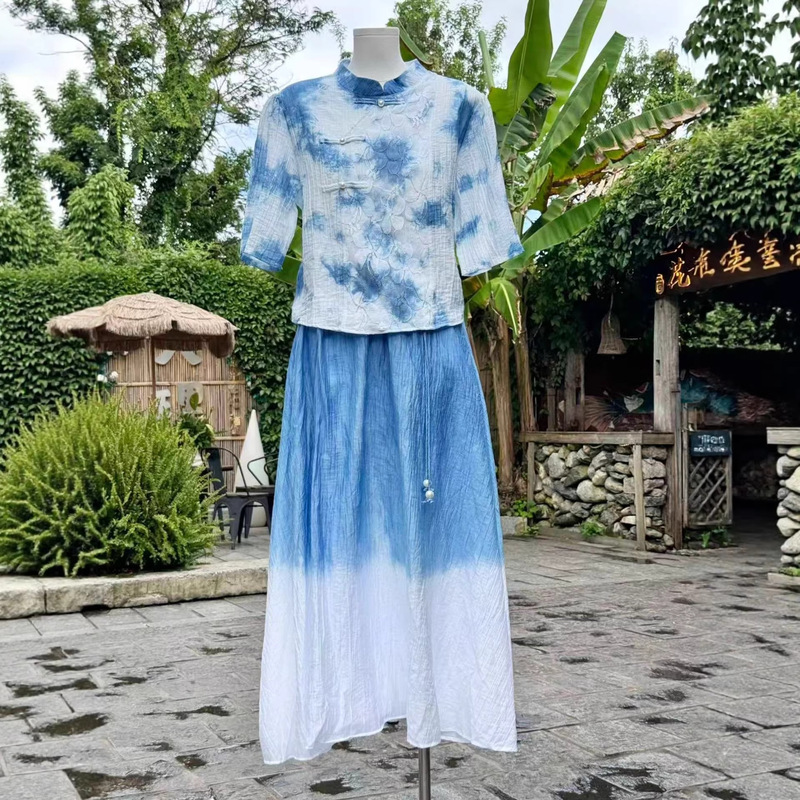 Yunnan Dali Wholesale Handmade Pure Plant-Based Indigo Dye Tie-Dye Casual Everyday Versatile Summer Two-Piece Set Yunnan Dali Wholesale Handmade Pure Plant-Based Indigo Dye Tie-Dye Casual Everyday Versatile Summer Two-Piece Set