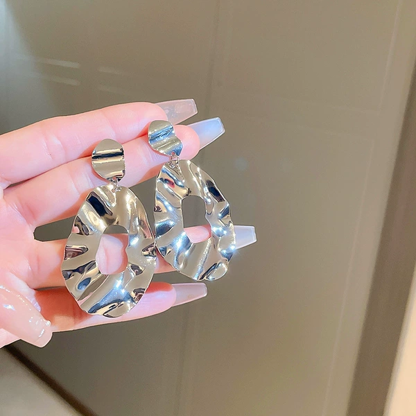 67# Silver Needle-Silver Fold Geometry.