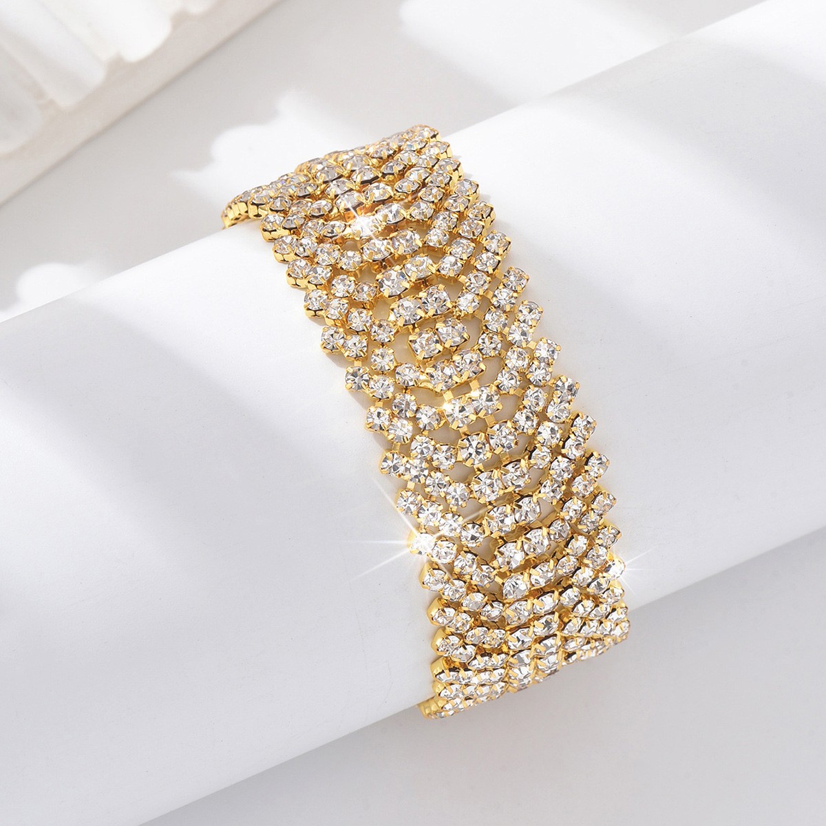 Europa y los Estados Unidos ligero lujo joyería de tobillas de garra de moda de playa multifacé super brillante multicapa de diamantes completos accesorios elegantes simples para mujeres