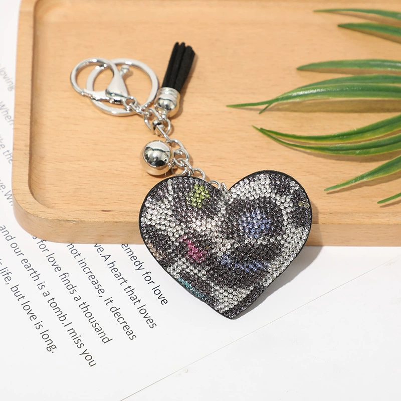 Брелок (в стиле Chanel) сердце с кисточкой, аксессуар DIY, 9×8×2 см