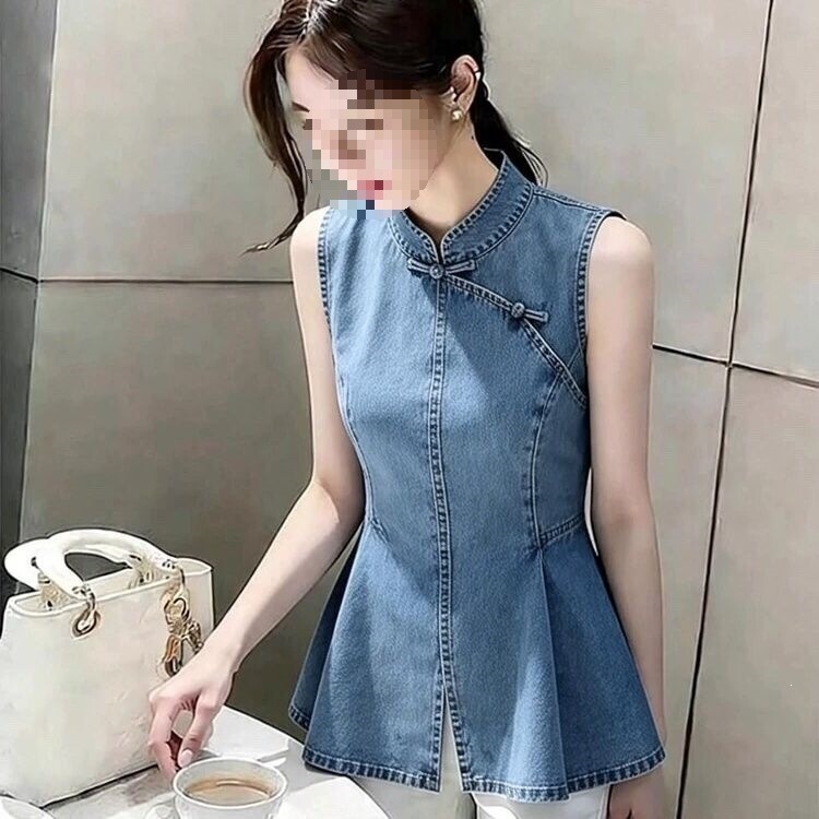 Nuanfenglai Chinese-Style Denim Blue Button-Up Shirt, Summer Design, Fashionable Stand-Up Collar, Korean-Style Sleeveless Top, in Stock, Light Color Nuanfenglai Chinese-Style Denim Blue Button-Up Shirt, Summer Design, Fashionable Stand-Up Collar, Korean-Style Sleeveless Top, in Stock, Light Color