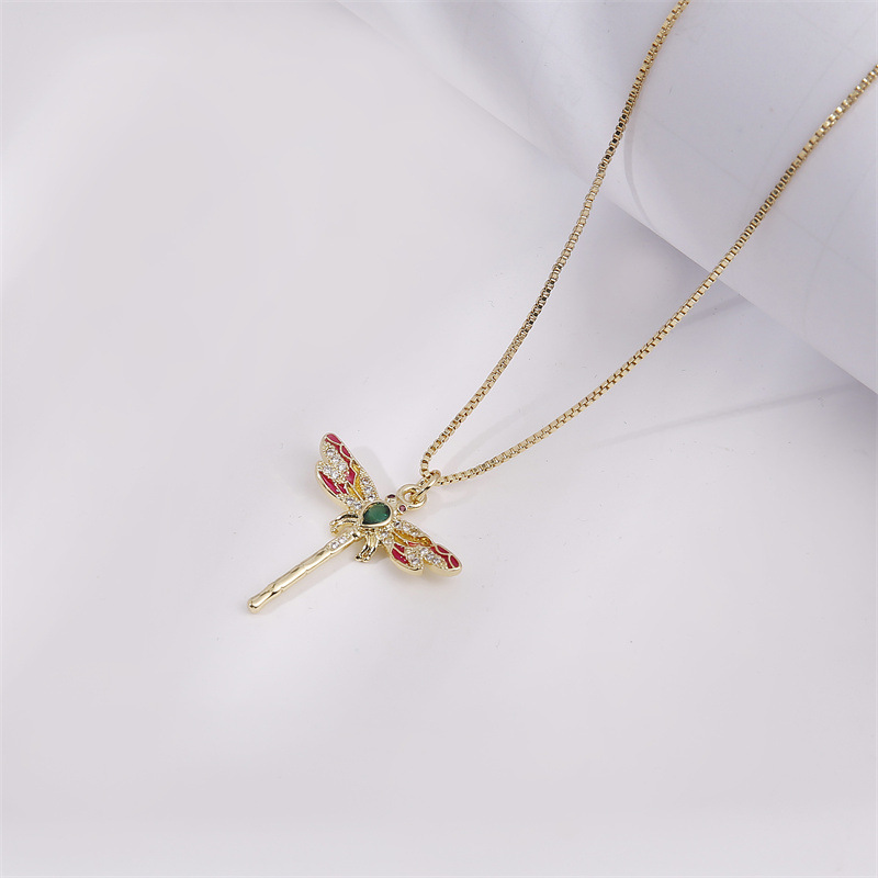 fashion copper gold-plated zircon heart-shaped insect pendant necklace