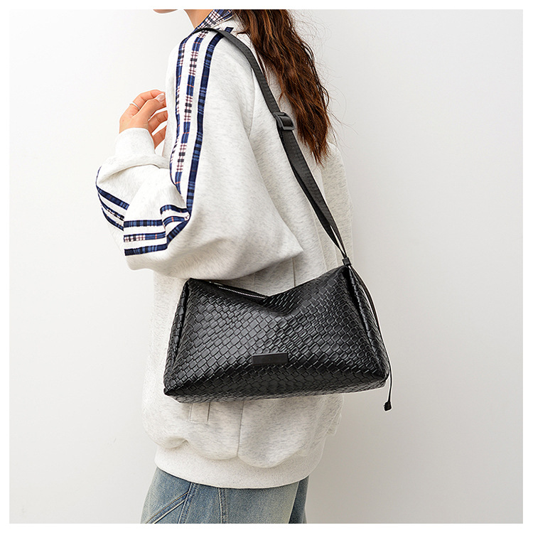 Vielseitige Mode-Umhängetasche für Damen, kleine Schultertasche im koreanischen Stil, praktische Pendler-Handtasche für Damen, Großhandel mit kostenlosem Versand, grenzüberschreitende Damenbörse
