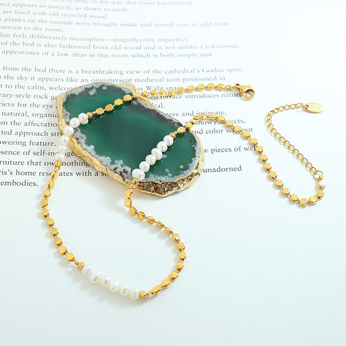 Real Gold Plated Brass Material Freshwater Pearl Flat Bean Stitching Necklace Simple Fashion European and American Style Metal Clavicle Chain