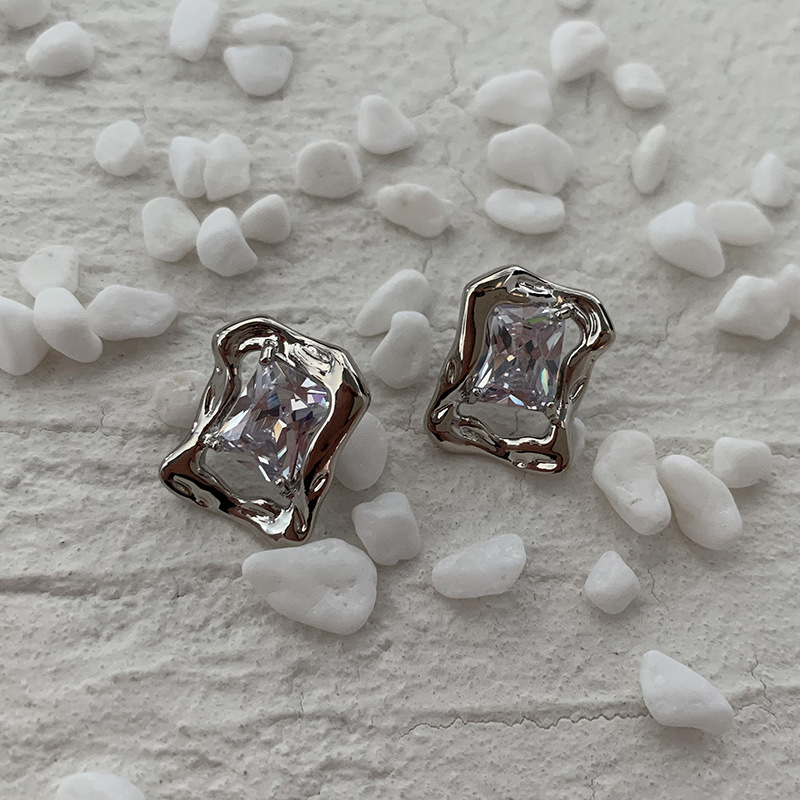 Geometric Pattern Women'S Gender 1 Pair Retro Geometric Plating Inlay Brass Zircon Gold Plated Ear Studs
