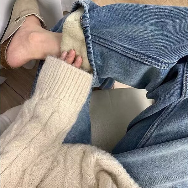 2024 Jeans Women's High Waist New Large Size Slim Loose Easiest for Match Narrow Pear Shape Body Wide Leg Velvet Pants