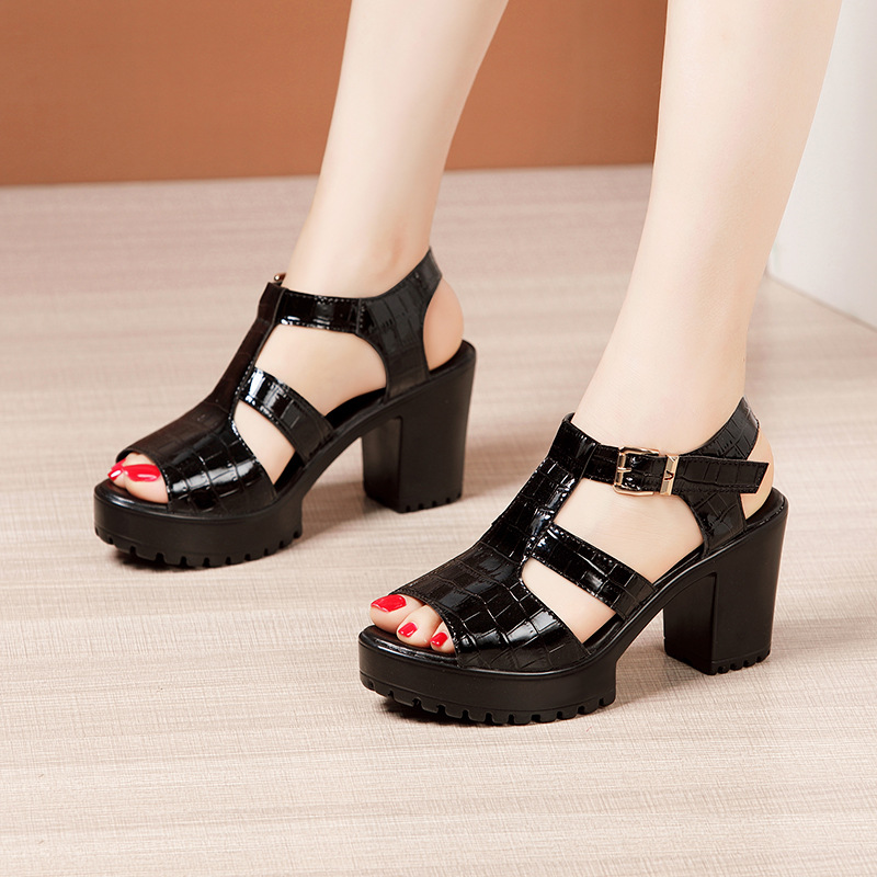 Sandal cao gót nữ đế xuồng da bóng mùa hè 2025, gót 9 cm, đế dày platform, hở mũi, size lớn 40-43 — Màu đen, Màu trắng