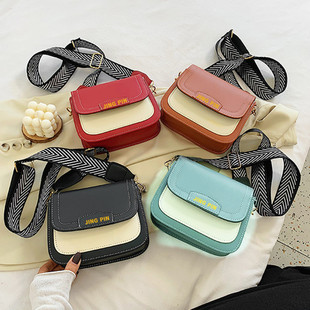 (Cross-border trading), retro one-shoulder bag, shoulder bag, trend straps for leisure with letters