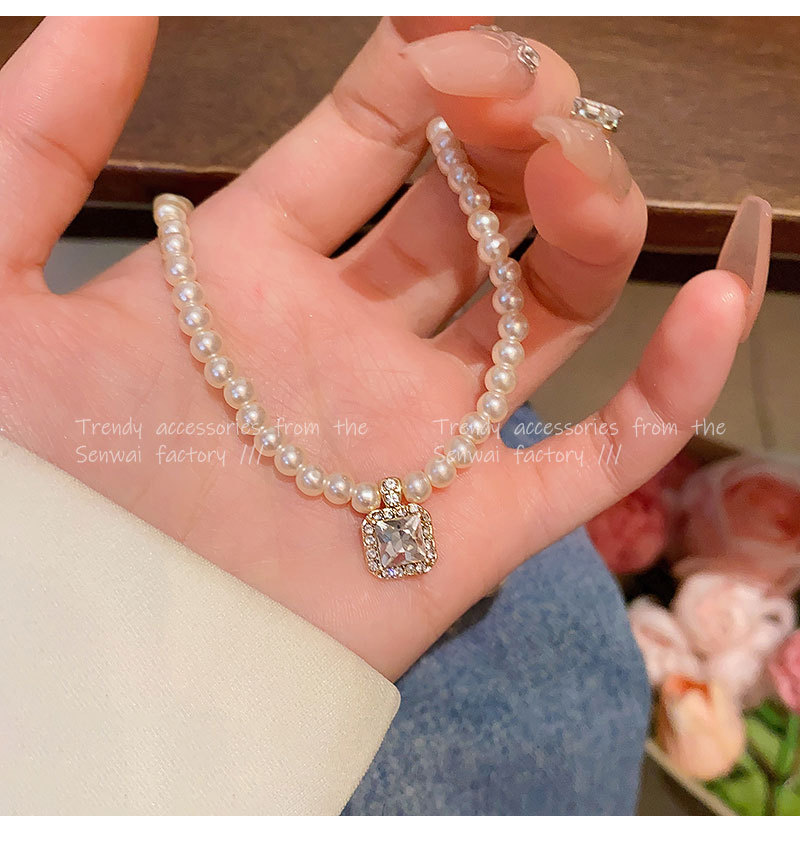 high-grade rhinestone square sugar pearl necklace for women light luxury minority elegant beaded clavicle chain internet celebrity same style ornament undefined