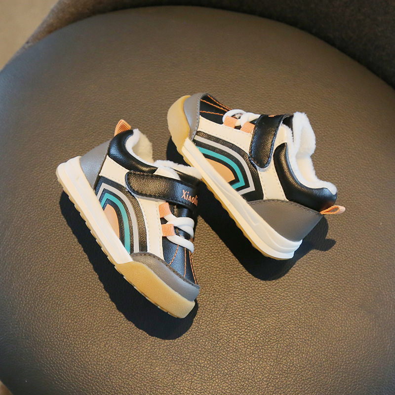 Otoño e invierno nuevos dos zapatos de algodón para niños al por mayor zapatos de algodón para niños zapatos de bebé forrados de lana caliente cálido