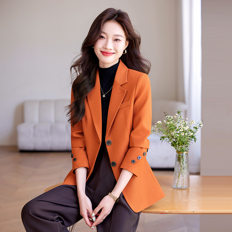 Orange Suit Jacket Women's 2024 New Spring and Autumn Casual Design Sense Slim-fit Professional Elegant Small Suit Top Orange Suit Jacket Women's 2024 New Spring and Autumn Casual Design Sense Slim-fit Professional Elegant Small Suit Top